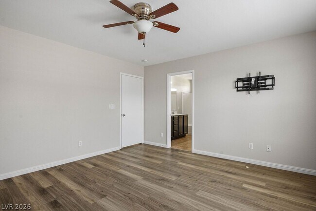 Building Photo - 1609 Ronzard Ave