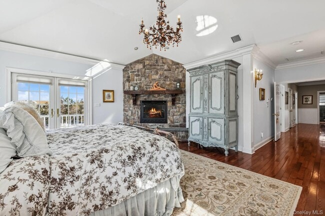 Building Photo - 23 Meadow Ln