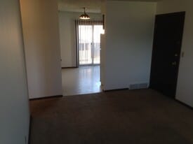 Building Photo - 609 Kennedy Dr