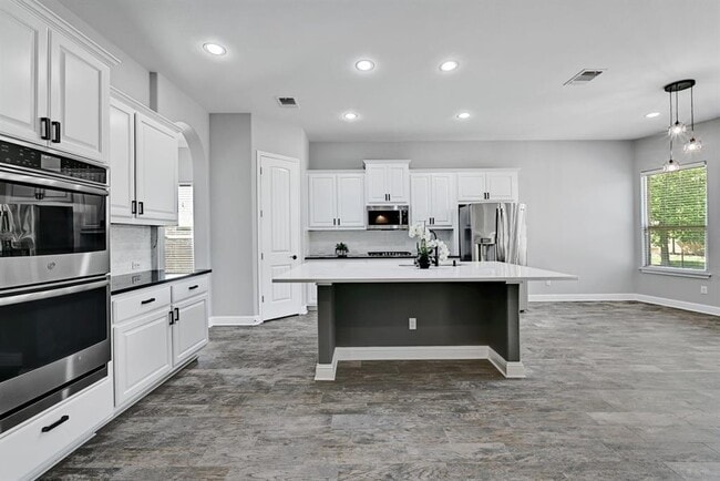 Building Photo - 154 Goodwater Ct