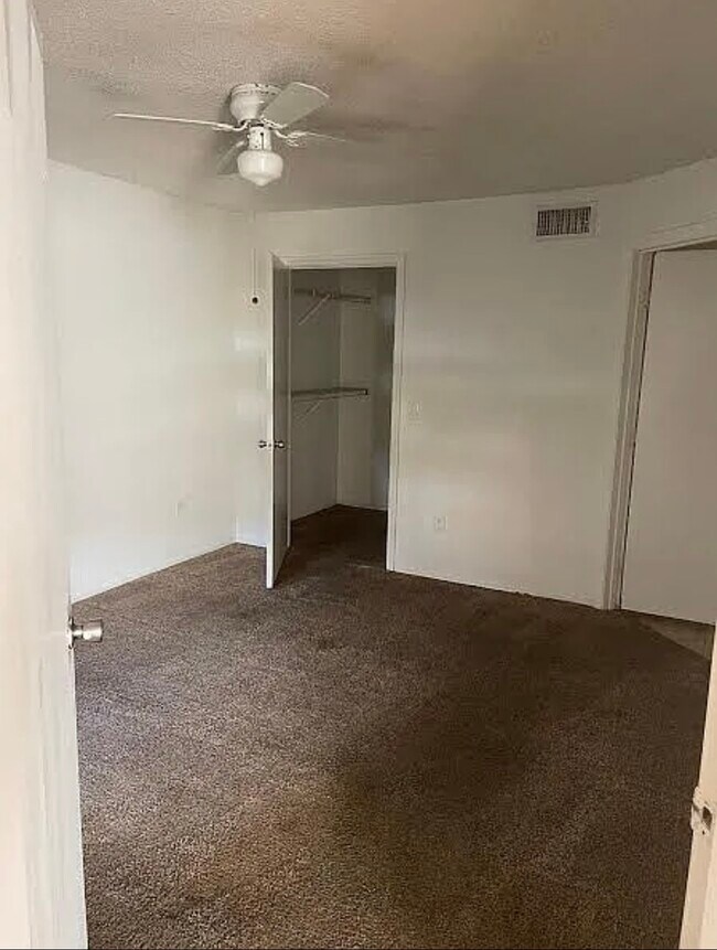 Building Photo - 2214 Grand Cayman Ct