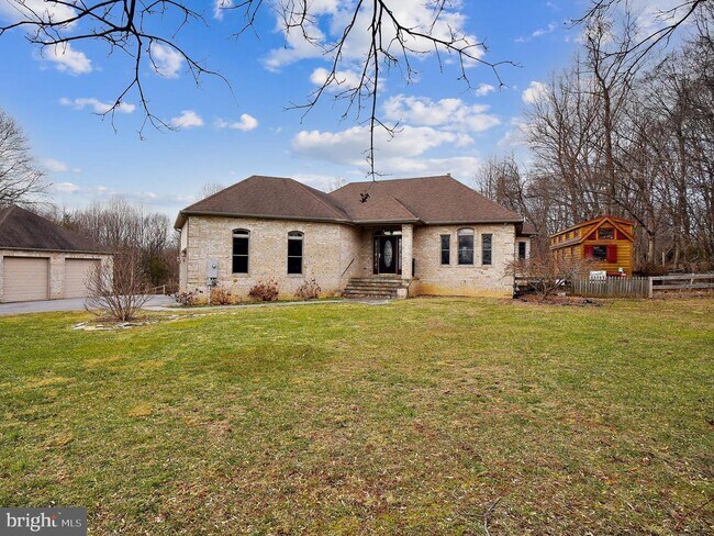 Building Photo - 1930 Long Corner Rd