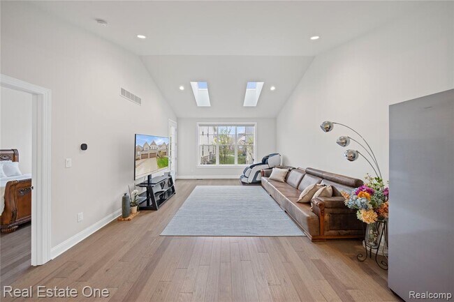 Building Photo - 3107 Millbury Ln