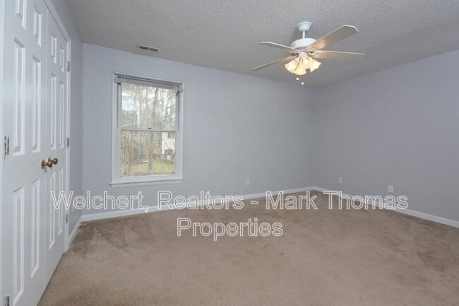 Building Photo - 13 Tarawa Terrace
