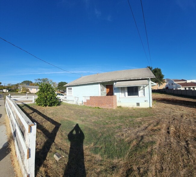 Building Photo - Close to Cal Poly Rental available!