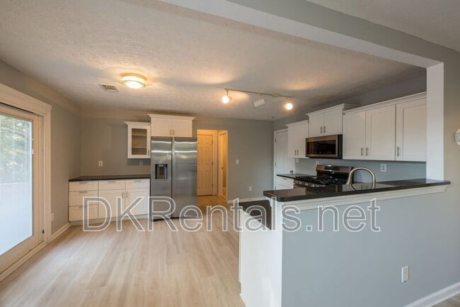 Building Photo - 7040 Magnolia Park Ln NW