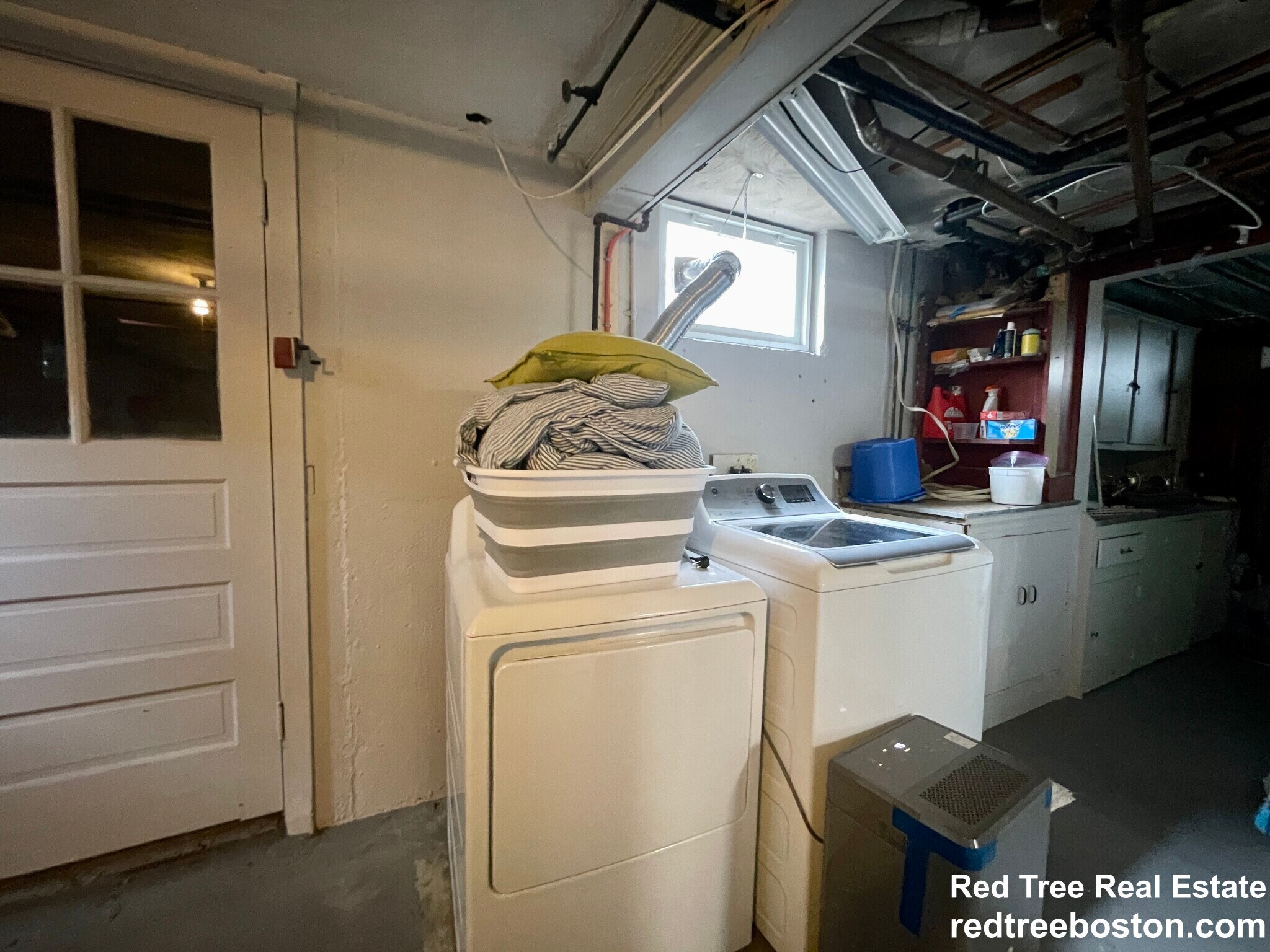 Building Photo - 83 Lexington St