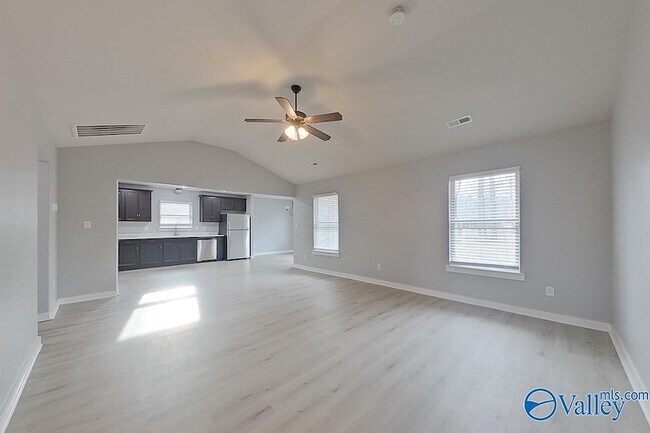 Building Photo - 496 Ford Chapel Rd