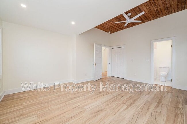 Building Photo - 3612 E Brief Rd