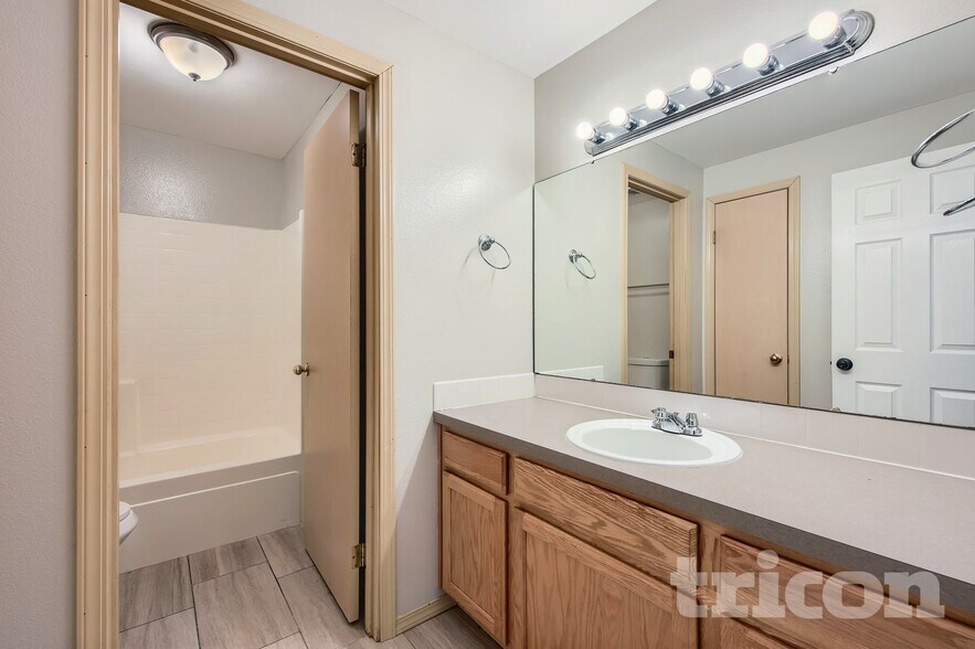 Building Photo - 20309 85th Ave Ct E