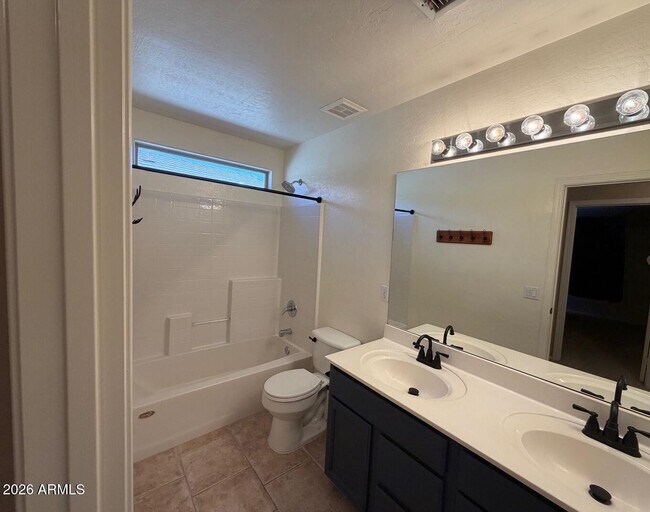 Building Photo - 10299 E Mallow Cir
