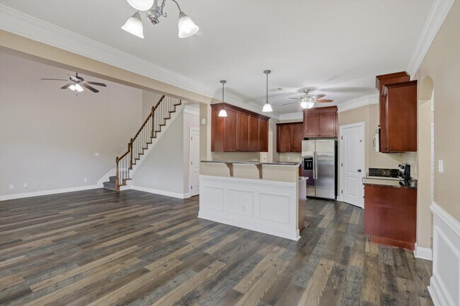 Building Photo - 219 Kickham Ln