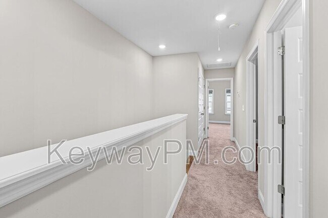 Building Photo - 124 Canton Park Ave