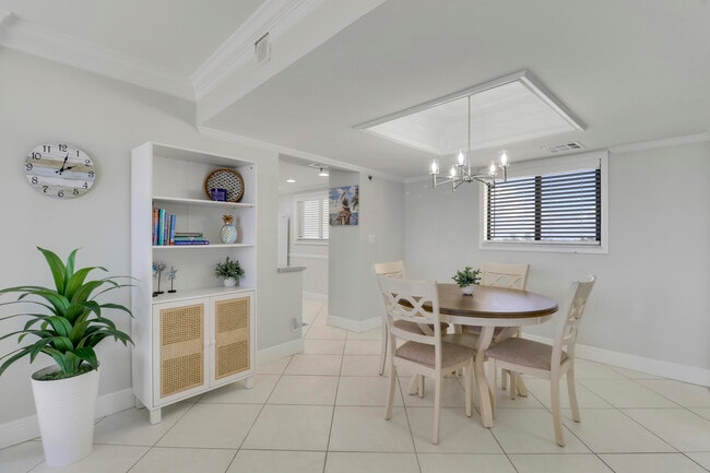 Building Photo - 200 Ocean Trail Way