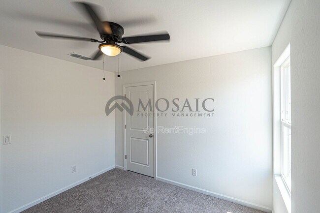 Building Photo - 1445 Jaycie Dr