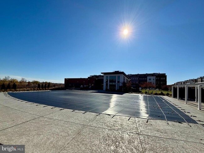 Building Photo - 43544 Jefferson Park St