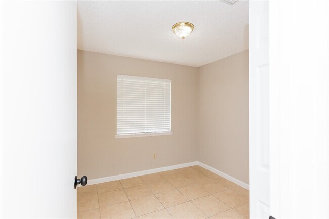 Building Photo - 13719 Vira Ln
