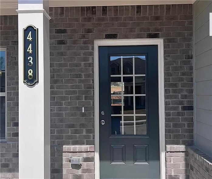 Building Photo - 4438 Chestnut Oak Wy