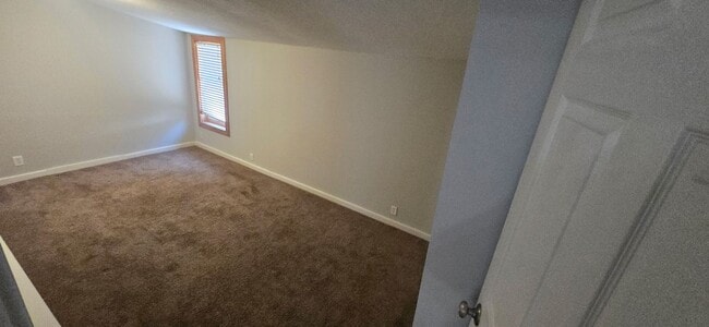 Building Photo - 808 2nd St