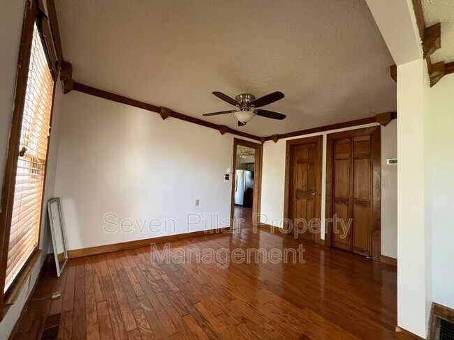 Building Photo - 9252 Mink St SW