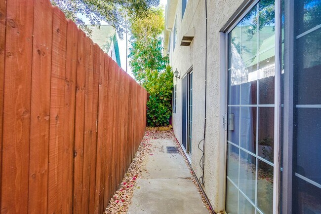 Patio - 828 21st St