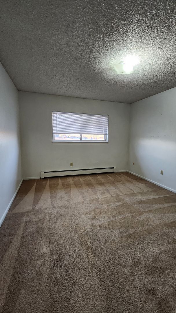 Building Photo - 12th5301 (KC-AM)