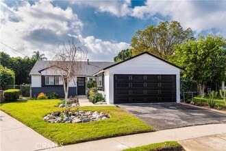 Building Photo - 14028 Cantlay St