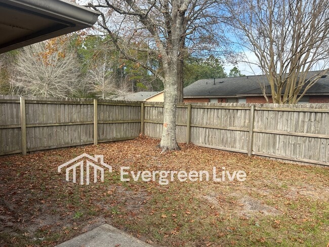 Building Photo - 72 Voda Ct