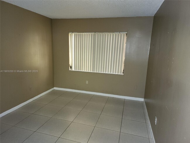 Building Photo - 8600 SW 149th Ave