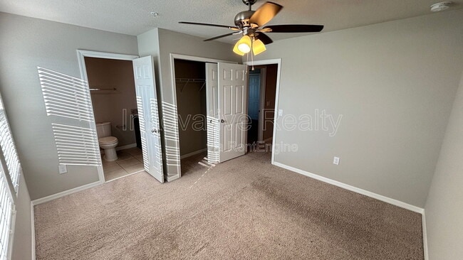 Building Photo - 1061 Desert Candle Dr