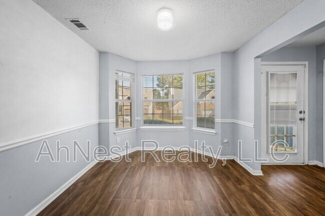 Building Photo - 7227 Teakwood Pl