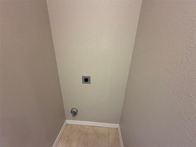 Building Photo - 463 Winwood Ct