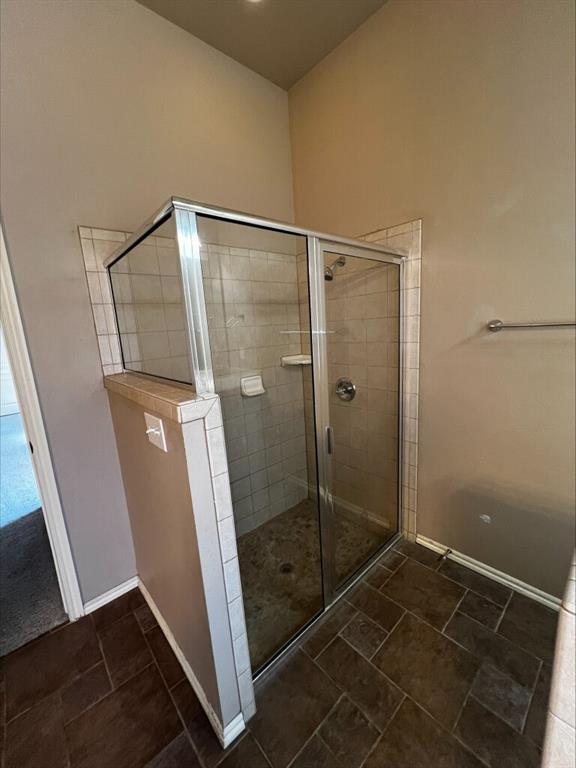 Building Photo - 13111 Red Oak Dr