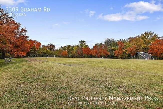 Building Photo - 3309 Graham Rd