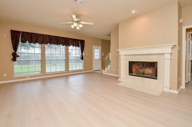 Building Photo - 2803 Norwood Hills Dr