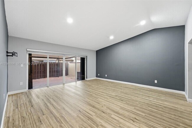 Building Photo - 11601 SW 123rd Ave
