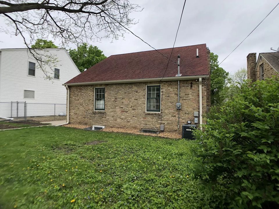 Building Photo - 5637 Colfax Ave S