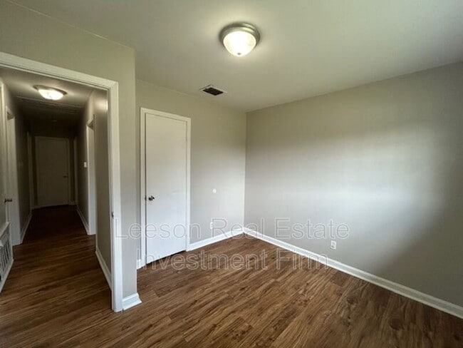 Building Photo - 1409 N Gibson Cir