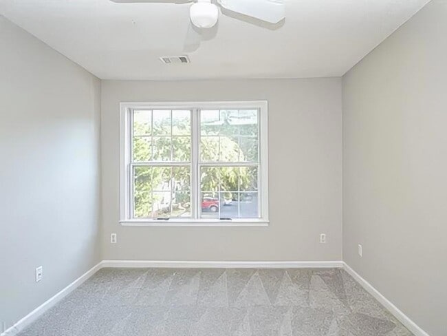 Building Photo - 4645 Valais Ct