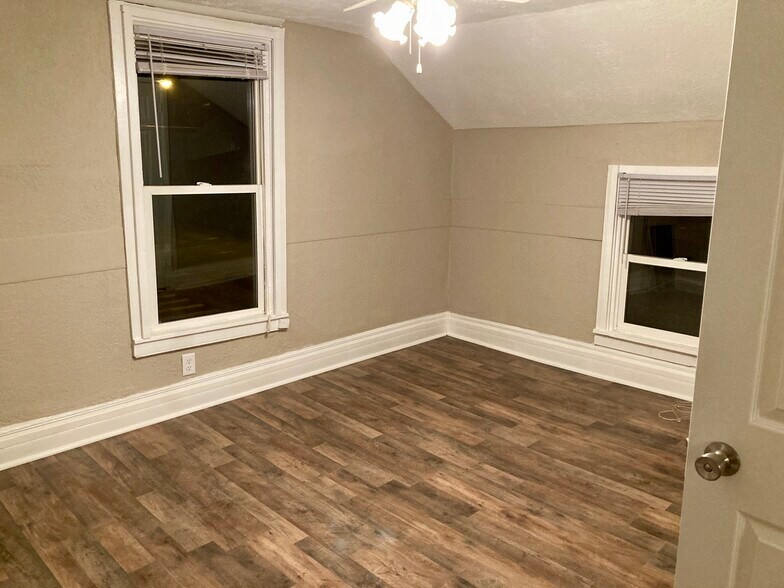 Bedroom 2 - 601 N Maple Street
