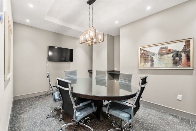 Building Photo - 121 Portland St