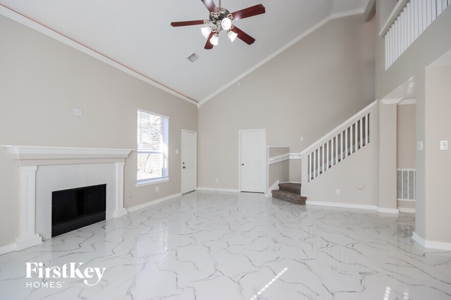 Building Photo - 20119 Mammoth Falls Dr