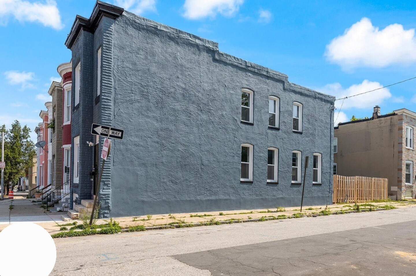 Building Photo - 19 N Smallwood St