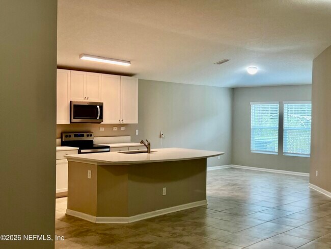 Building Photo - 4918 Big Pine Dr