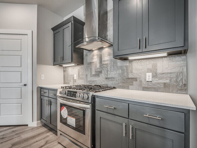 Building Photo - Beautiful Home in Edmond/Oklahoma City