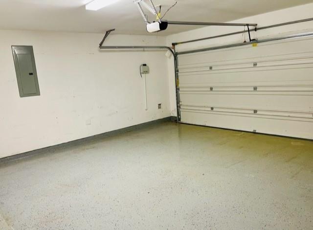 Building Photo - 11075 Walts Run Ln