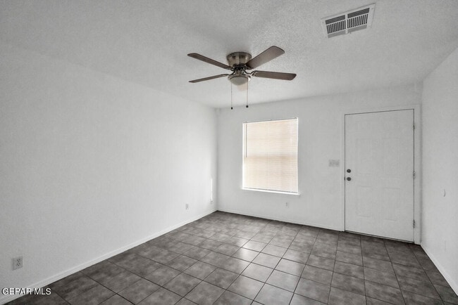 Building Photo - 12335 Tierra Baja Way