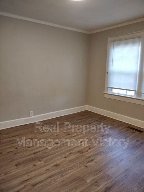 Building Photo - 1705 52nd St N