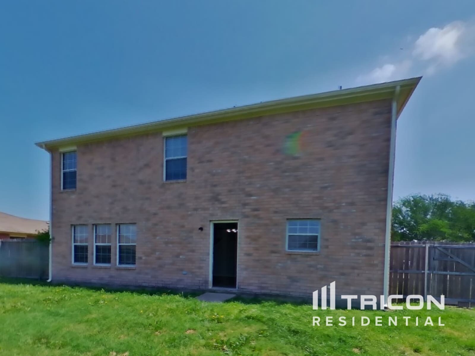 Building Photo - 206 Cornell Dr