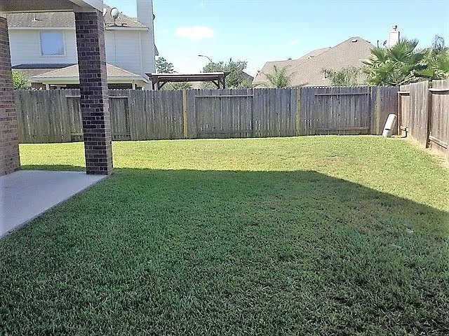 Building Photo - 22927 Lily Creek Dr